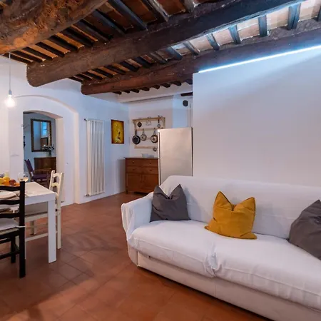 Apartment Le Loggine Del Pignatello Apartment, *
