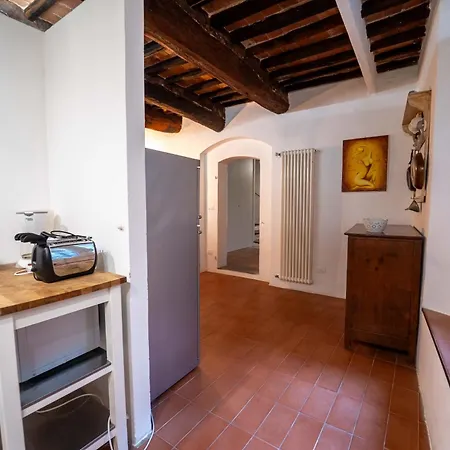 Le Loggine Del Pignatello Apartment,